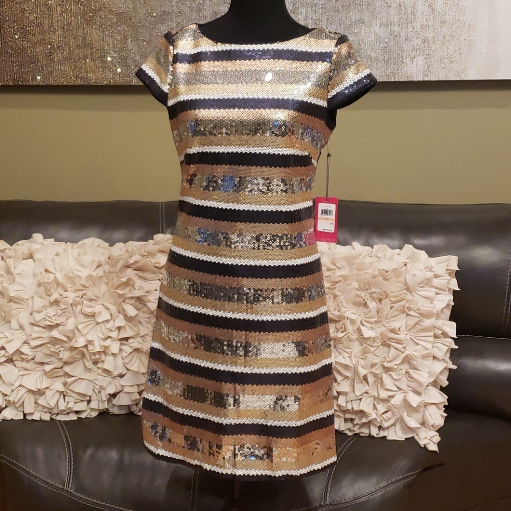 BRAND NEW‼️VINCE CAMUTO💙GORGEOUS🎉SPARKLING DRESS